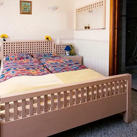 Kellermotel Bor- Es Vadaszhaz Bed & Breakfast *